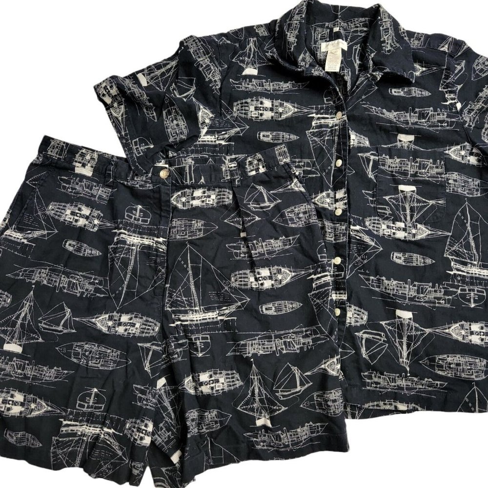 Jones New York Sport Button Up Top Chino Shorts Sailing Outfit Sailboats